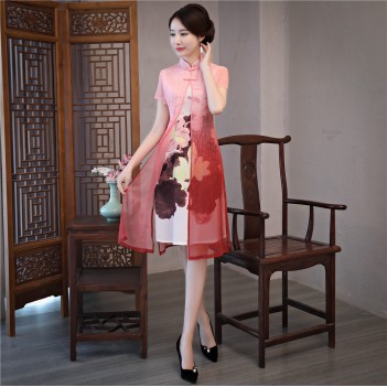 Cheongsam knee length two-piece dress with handmade drawing