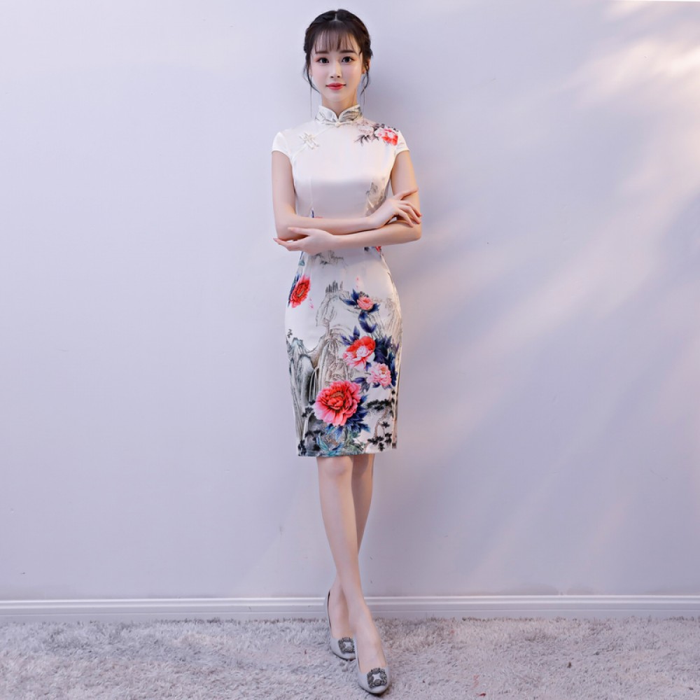 Knee length cheongsam Chinese dress with floral printed