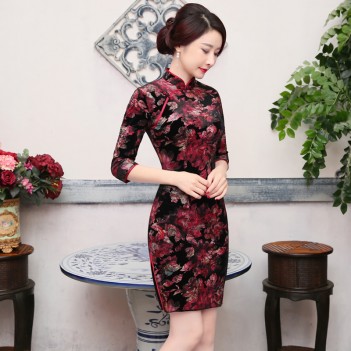 Floral print half sleeve knee length velvet cheongsam Chinese dress