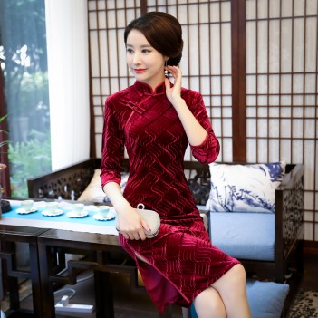 Knee length wine red velvet cheongsam Chinese dress