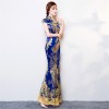 Key hole neck cheongsam Chinese dress with lace floral embroidery