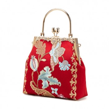 Chinese style red hand-embroidered wedding bag bridal wedding bag portable messenger bag female wild show Wo clothing matching bag